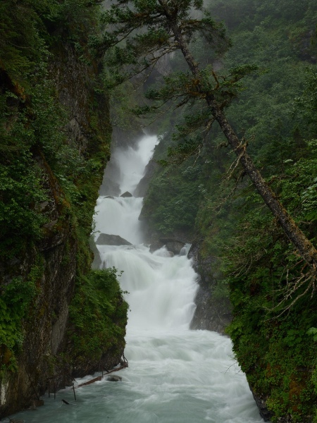 Solomon Gulch Falls