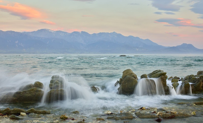 Mountains, Rocks & Ocean, Point Kean Viewpoint, Kaikoura, Canterbury, New Zealand, South Island